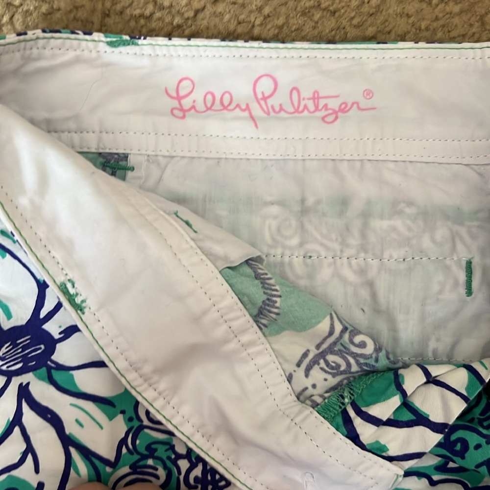 Lilly Short - image 2